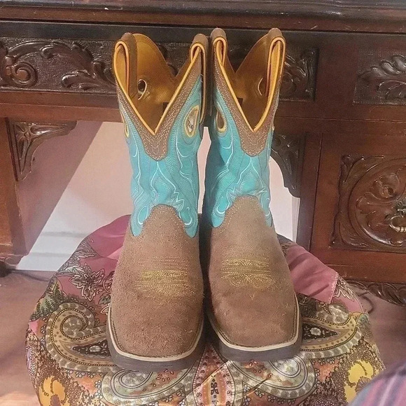 Durango Shoes - ✨️Durango boots, size 7, Light Brown with orange and blue stitching